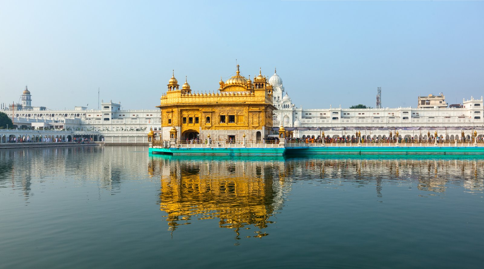 1-sri-harmandir-sahib-(golden-temple)-amritsar-punjab-attr-hero